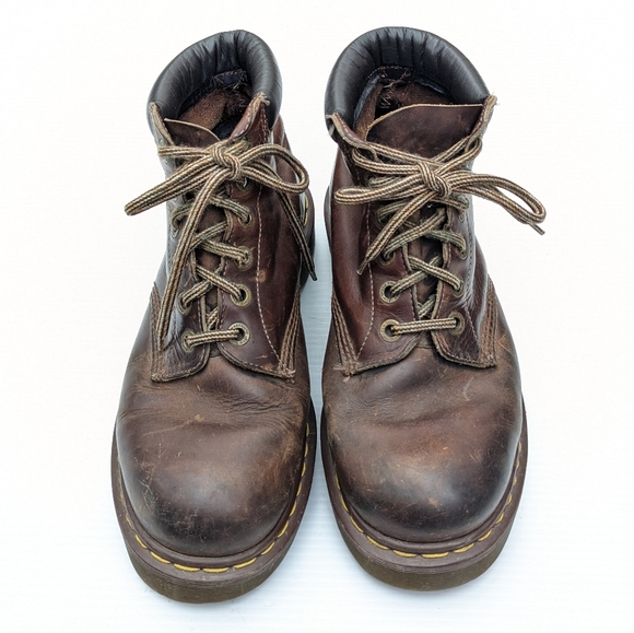 DOC MARTENS Vintage MIE brown leather ankle boots - Picture 6 of 11